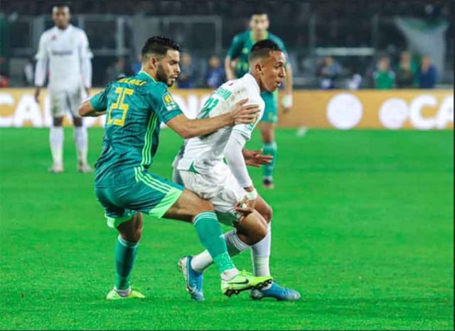 الدوري الإنجليزي بالعربي