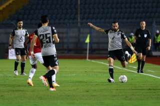 معلق مباراة الأهلي وسيراميكا كليوباترا...