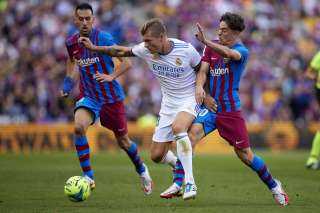 معلق مباراة ريال مدريد وبرشلونة...