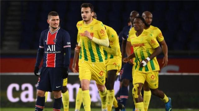 تشكيلة بي إس جي ضد نانت