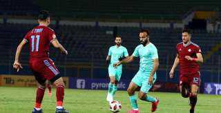معلق مباراة الأهلي وبيراميدز في...