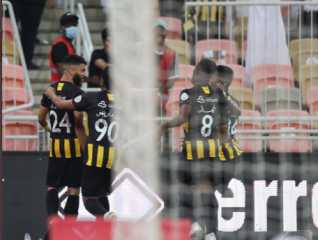 بعد الخسارة من الهلال .....