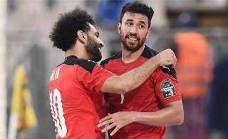 تريزيجيه يدعم محمد صلاح برسالة...