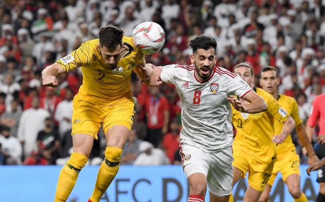 القنوات الناقلة لمباراة الامارات واستراليا