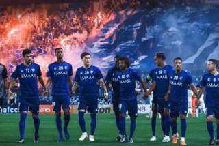 القنوات الناقلة لمباراة الهلال والخليج...