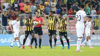 القنوات الناقلة لمباراة الإتحاد والإتفاق...