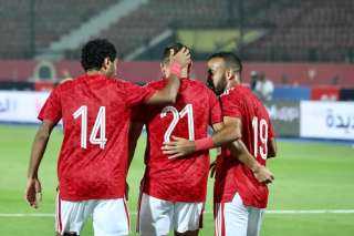 من هو معلق مباراة الأهلي...