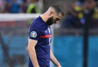 قرار صادم من كريم بنزيما...