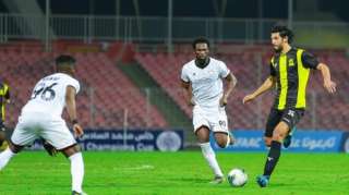 معلق مباراة إتحاد جدة والشباب...