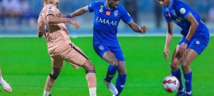 القنوات الناقلة لمباراة الهلال والرائد الثلاثاء 10 يناير 2023 في دوري روشن السعودي