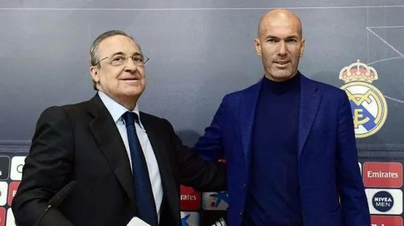 زيدان وثلاثة مرشحين آخرين لتولي قيادة ريال مدريد بعد رحيل أنشيلوتي