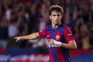 فيليكس يضع برشلونة في ورطة