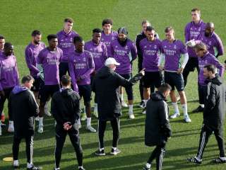 ريال مدريد يستعد لمواجهة أتلتيك...