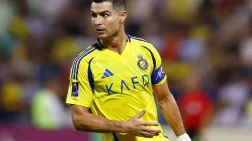 ريال مدريد يفاجئ نجمه السابق...