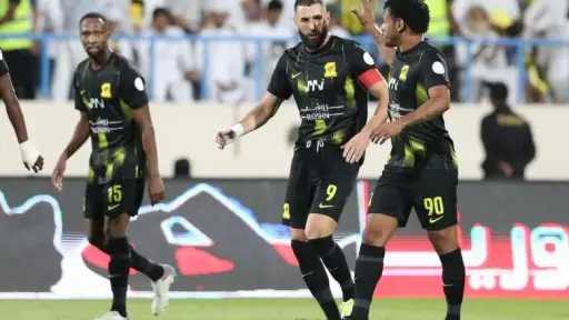 تشكيلة الاتحاد ضد الأخدود في...