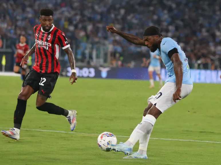 معلق مباراة ميلان ولاتسيو في الدوري الإيطالي 2025 والقنوات الناقلة