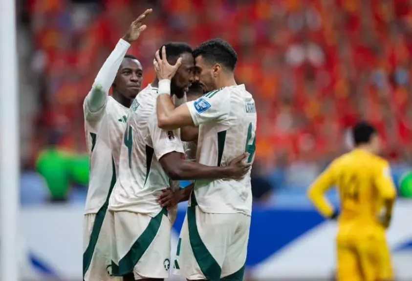 معلق مباراة السعودية والصين في تصفيات كأس العالم 2026 والقنوات الناقلة