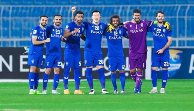 الدوري الإنجليزي بالعربي