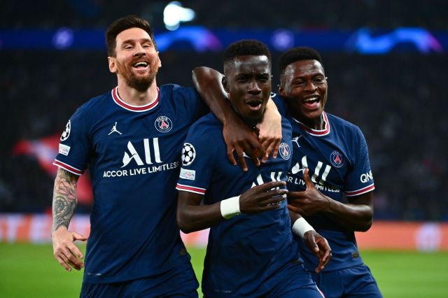 معلق مباراة باريس وبروج والقنوات الناقلة في دوري أبطال أوروبا